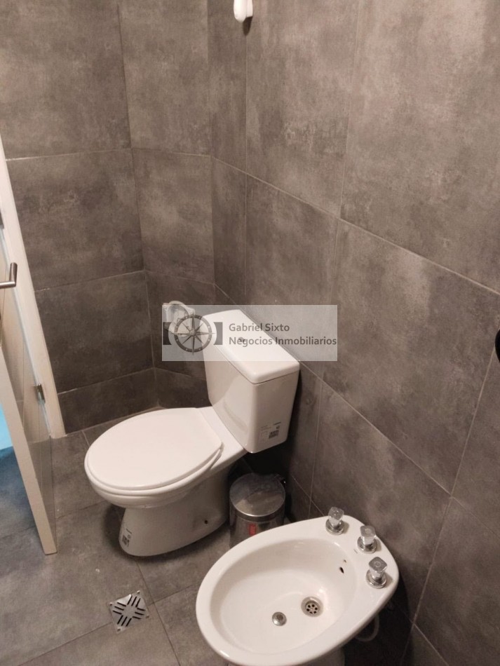 VENTA DEPTO B° INKA 3 DORM 2 BÑ, PATIO COCHERA, IMPECABLE. 