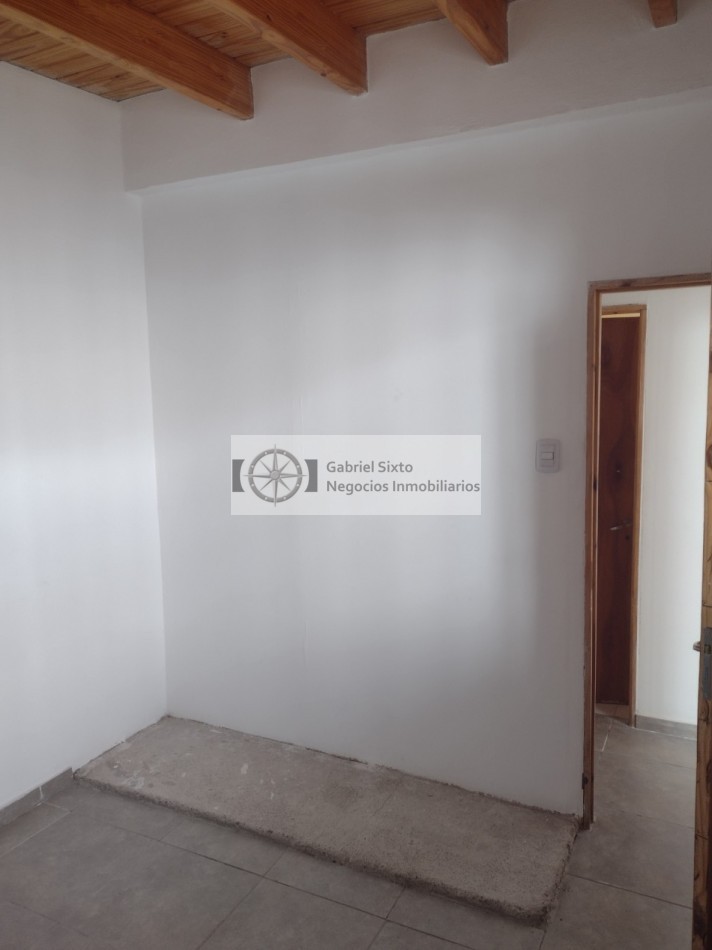 VENTA CASA EN B° GEMINIS LAS HERAS 2 dorm ESCRITURA INMEDIATA (alquilada)