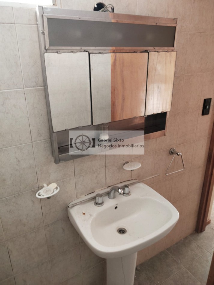 ALQUILER DEPTO GODOY CRUZ O HIGGINS Y PELLEGRINI 1 dorm amplio con balcones sin cochera 