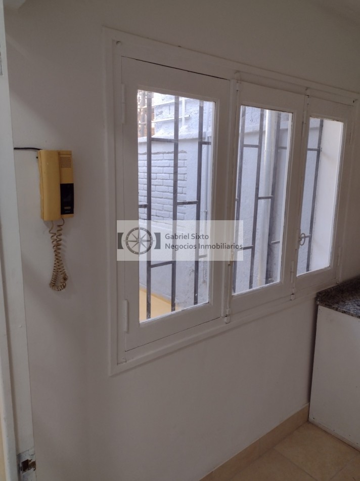 VENTA CASITA INTERNA SAN JOSE 1 DORM. CON PATIO ´GUAYMALLEN