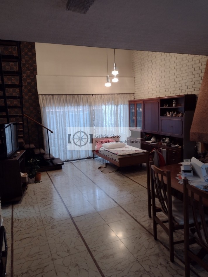 VENTA CASA ESQUINA 6° SECC. Paso de los Andes esq. Fader CIUDAD MENDOZA 