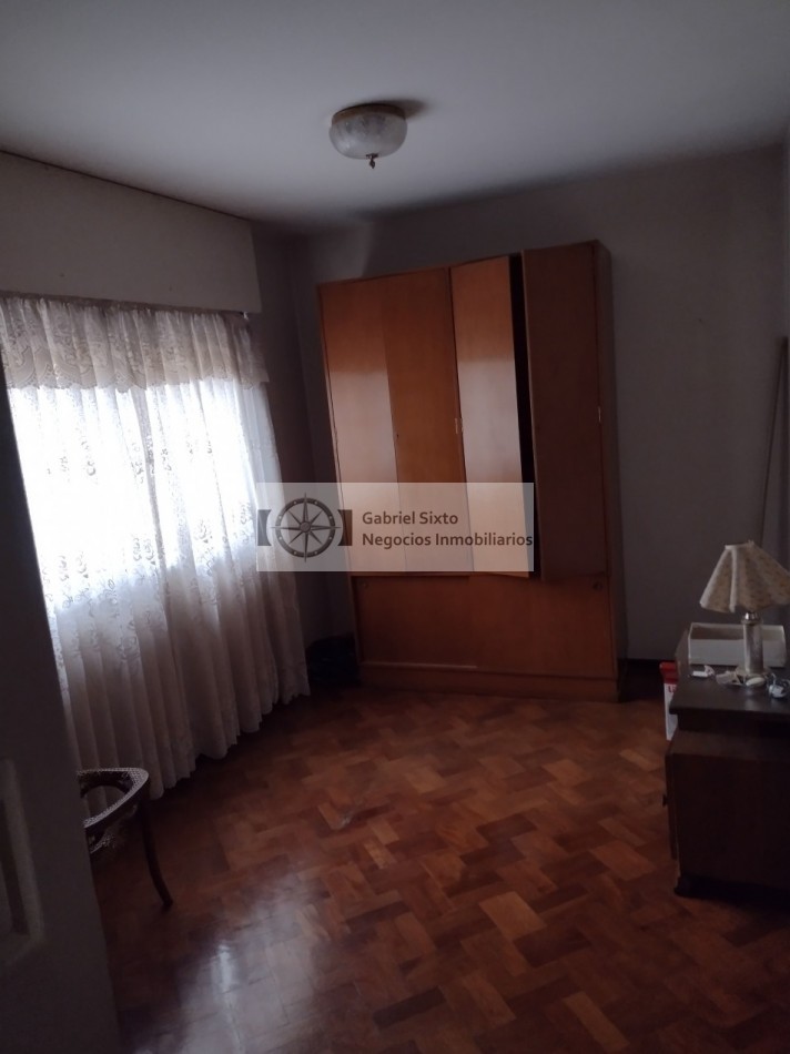 VENTA CASA ESQUINA 6° SECC. Paso de los Andes esq. Fader CIUDAD MENDOZA 