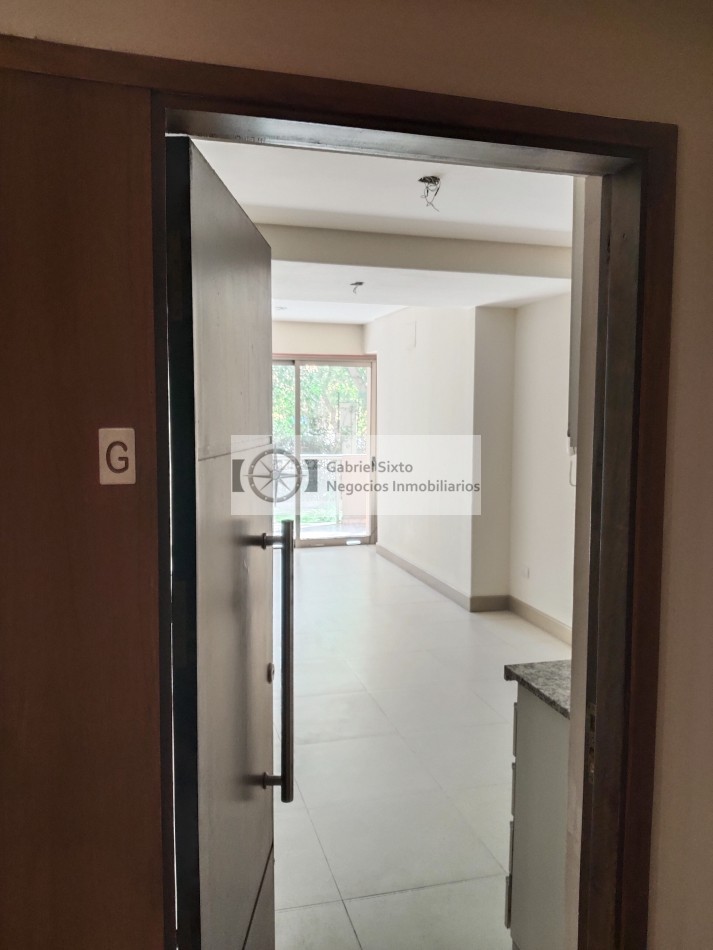 VENTA DEPTO 1 DORM EN TORRES PUNTA ARIZU, PLANTA BAJA CON COCHERA AMENITIS 