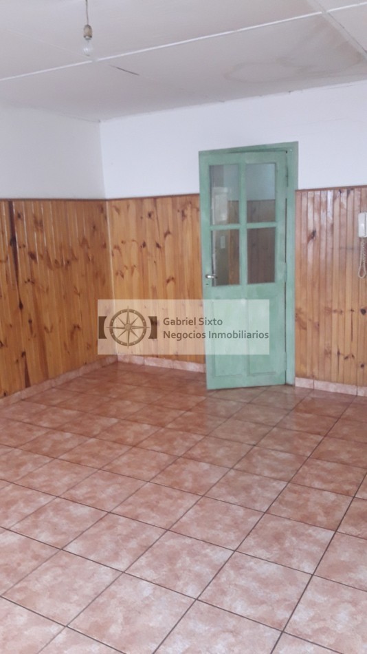 VENTA PROPIEDAD GUAYMALLEN CON 2 LOCALES Y 2 DEPTOS. COMPLEJO COMPLETO 